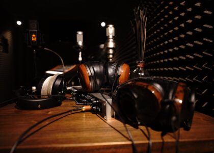 freakin-studio-garso-irasu-studija-audio-knygos-garso-dubliavimas-igarsinimas